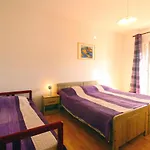 Valerija 847 Appartement *