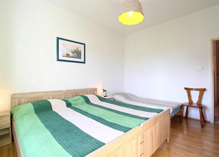 Valerija 847 아파트 풀라