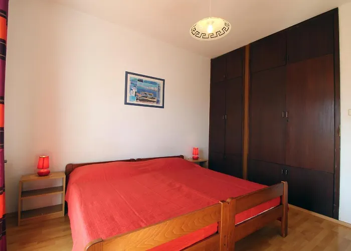 아파트 Valerija 847 풀라