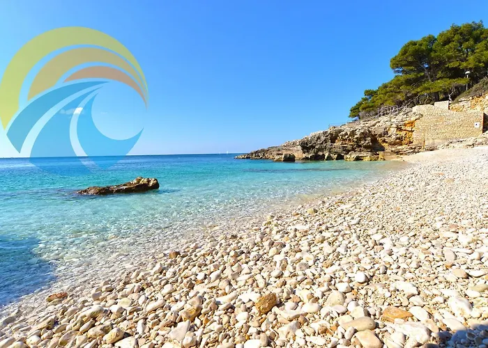 Valerija 847 아파트 풀라